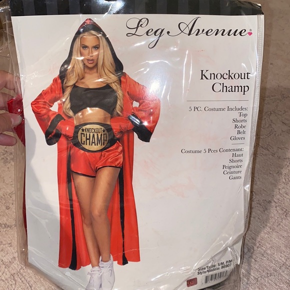 Knockout Champ Costume - Picture 3 of 3